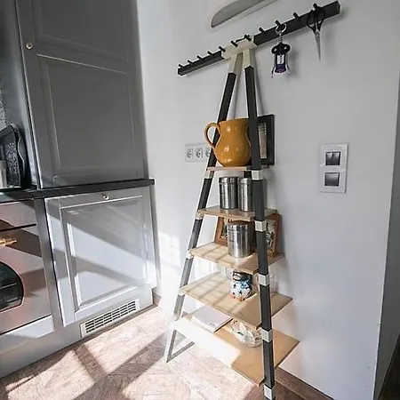 Apartament Urban Rent 3 *